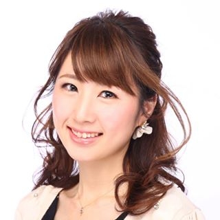 大阪市住吉区 カルトナージュ教室 お稽古サロン vie.nobleの講師紹介